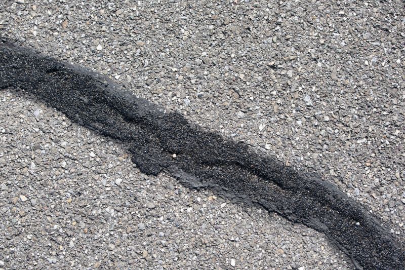 Asphalt Driveway Sealing in San Antonio, TX