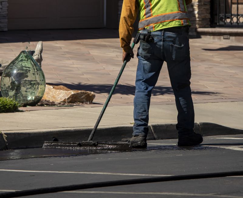 Asphalt Sealcoating Services