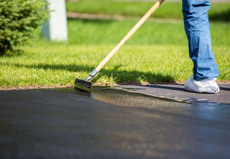 Hot Tar Driveway Sealing in Grand Rapids, MI