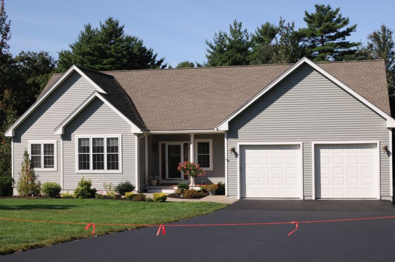 Hot Tar Driveway Sealing in Fort Myers, FL